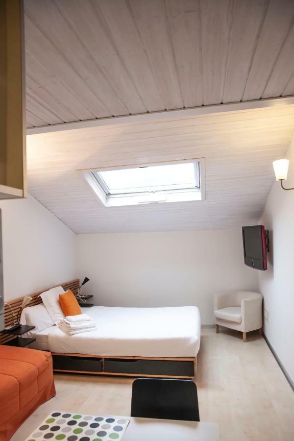 Maria Salome Aparthotel Burgos Ngoại thất bức ảnh