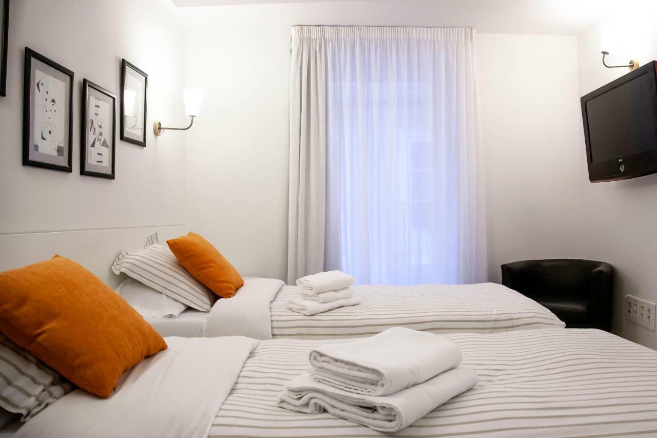 Maria Salome Aparthotel Burgos Ngoại thất bức ảnh